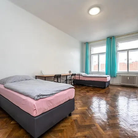 Apartments Safarikova 18 Prague Exterior photo