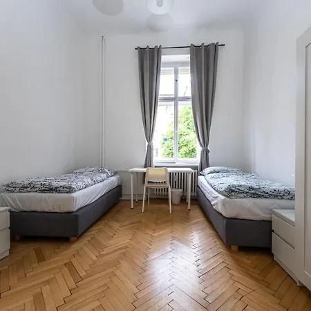 Apartments Safarikova 18 Prague Exterior photo