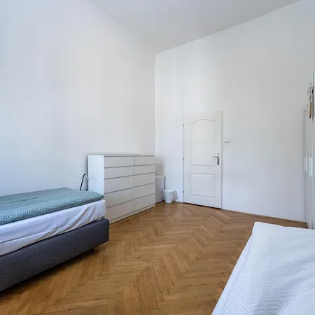 Apartments Safarikova 18 Prague Exterior photo