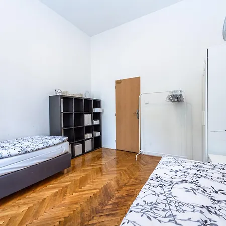 Apartments Safarikova 18 Prague Exterior photo